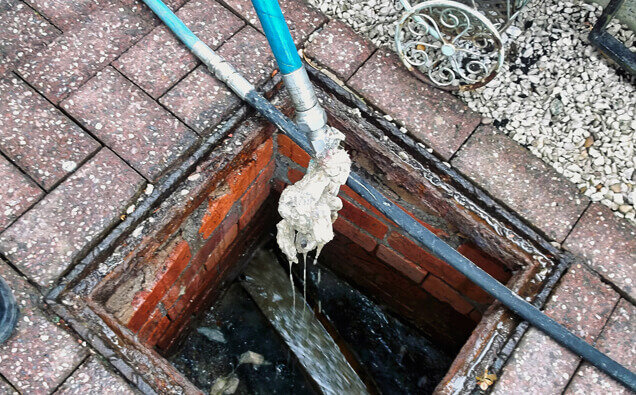 https://plumberwestperth.com.au/uploads/2025/06/blocked-drains-598620.jpg