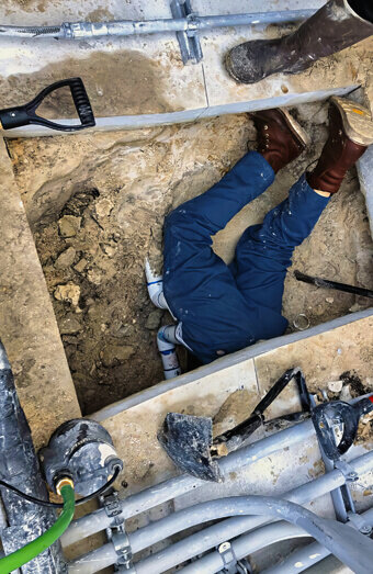 https://plumberwestperth.com.au/uploads/2025/06/commercial-plumbing-722681.jpg