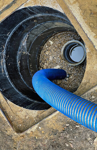 https://plumberwestperth.com.au/uploads/2025/06/pipe-relining-84958.jpg